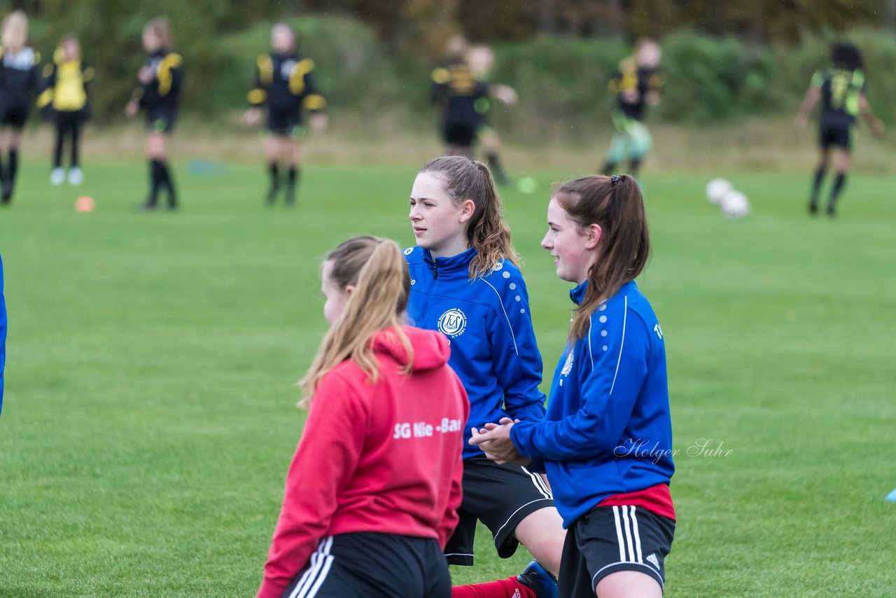 Bild 67 - B-Juniorinnen SG Mittelholstein - SV Frisia 03 Risum-Lindholm : Ergebnis: 1:12